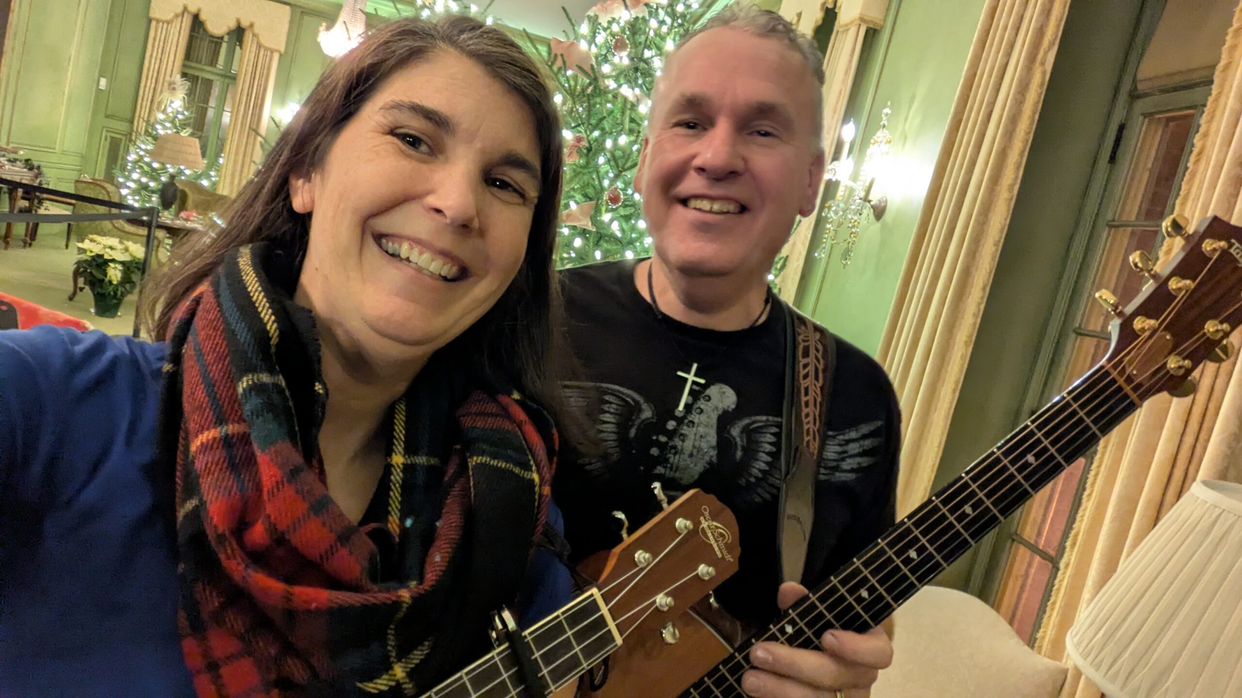 Christmas at Kingwood Center Gardens Manor